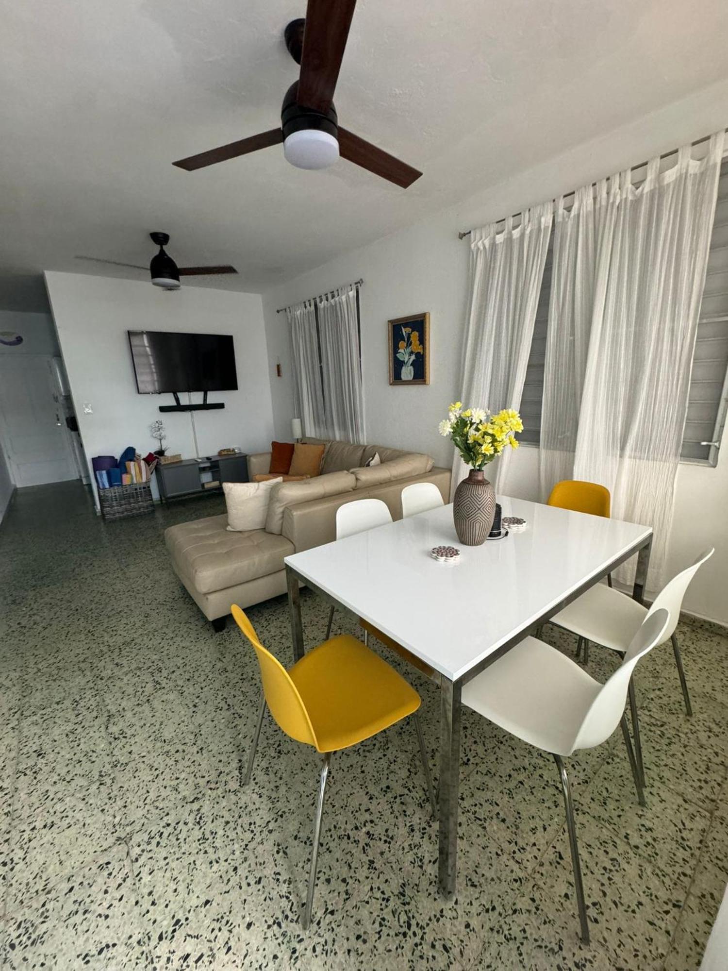 1A - Large Beach House Near Crash Boat Beach Агуадила Екстериор снимка