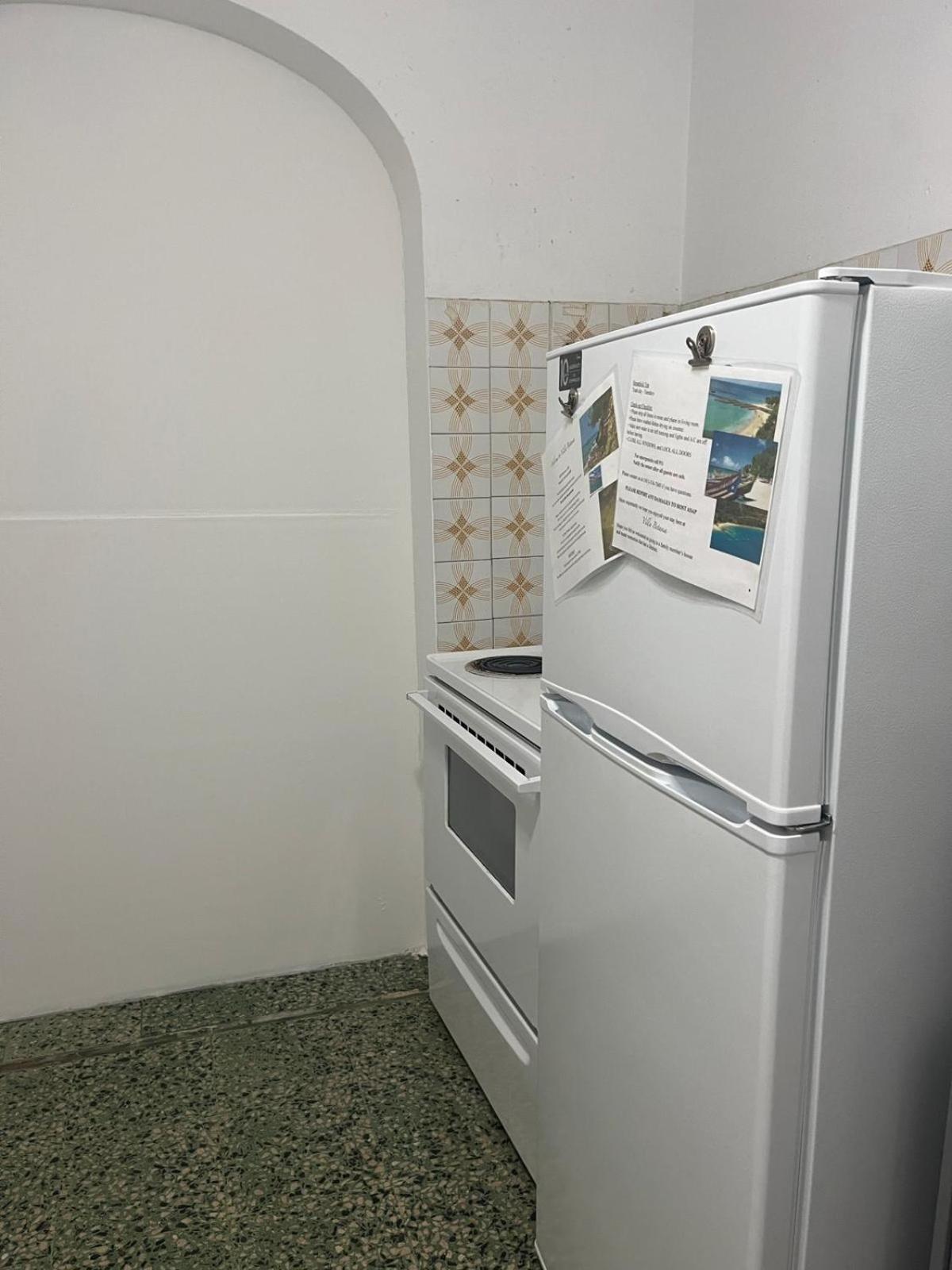 1A - Large Beach House Near Crash Boat Beach Агуадила Екстериор снимка