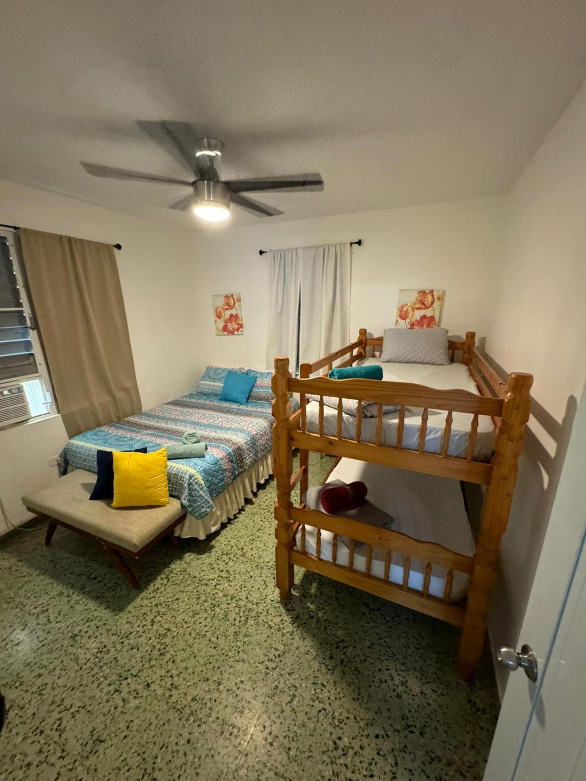 1A - Large Beach House Near Crash Boat Beach Агуадила Екстериор снимка